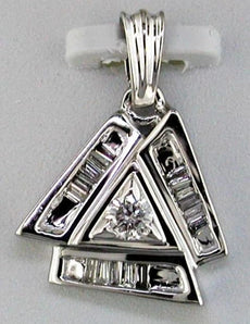 .25CT DIAMOND 14KT WHITE GOLD ROUND & BAGUETTE TRIANGULAR FUN FLOATING PENDANT