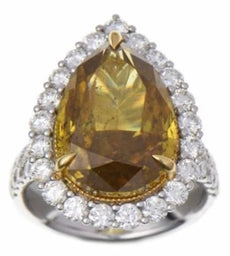 LARGE 11.76CT WHITE & DEEP BROWNISH YELLOW DIAMOND 18KT 2 TONE GOLD CLASSIC RING