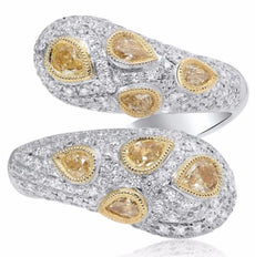 ESTATE LARGE .39CT WHITE & FANCY YELLOW DIAMOND 14KT TWO TONE GOLD 3D SNAKE RING