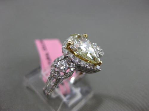 ESTATE 2.21CT WHITE & FANCY YELLOW DIAMOND 18KT GOLD 3D PEAR SHAPE 3 STONE RING