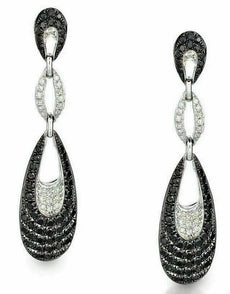 1.04CT WHITE & BLACK DIAMOND 14KT WHITE GOLD TEAR DROP JOURNEY HANGING EARRINGS