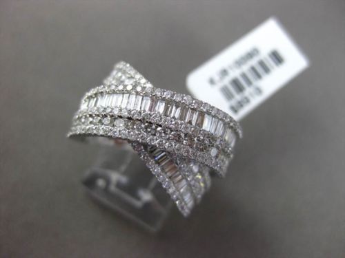 ESTATE MASSIVE 2.35CT DIAMOND 18KT WHITE GOLD BAGUETTE & ROUND 3D MULTI ROW RING