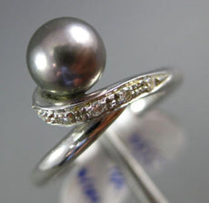 ESTATE .05CT ROUND DIAMOND & AAA TAHITIAN PEARL 18KT WHITE GOLD SWIRL LOVE RING