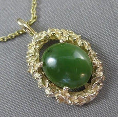 ANTIQUE LARGE 14KT YELLOW GOLD SOLITAIRE AAA OVAL JADE FILIGREE PENDANT #22662