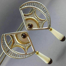 ESTATE DIAMOND AAA PEARL & GARNET 14KT YELLOW GOLD & STAINLESS STEEL 3D EARRINGS