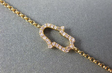 ESTATE .08CT PINK ROUND DIAMOND 18KT ROSE GOLD 3D CLASSIC HAMSA LUCKY BRACELET