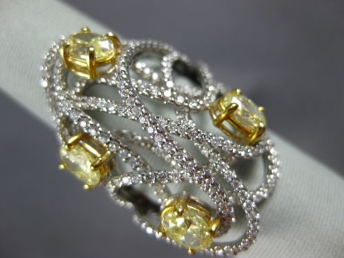 ESTATE EXTRA LARGE 4.08CT WHITE & FANCY YELLOW DIAMOND 18KT TWO TONE GOLD RING