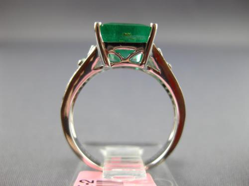 ESTATE LARGE 4.37CT DIAMOND & AAA EMERALD 18KT WHITE GOLD FLOWER ENGAGEMENT RING