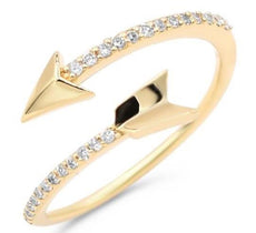 ESTATE .12CT DIAMOND 18KT YELLOW GOLD 3D CLASSIC ARROW FUN RING