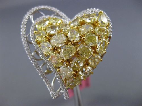 ESTATE MASSIVE 7.21CT WHITE & FANCY YELLOW DIAMOND 18KT TWO TONE GOLD HEART RING