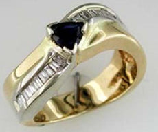.88CT DIAMOND & AAA SAPPHIRE 14KT YELLOW GOLD 3D TRILLION & BAGUETTE FUN RING