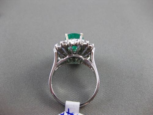 ESTATE EXTRA LARGE 3.05CT DIAMOND & AAA EMERALD 18KT WHITE GOLD ENGAGEMENT RING