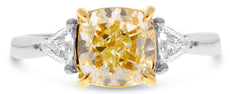 3.37CT WHITE & CANARY DIAMOND PLATINUM & 18K YELLOW GOLD 3 STONE ENGAGEMENT RING